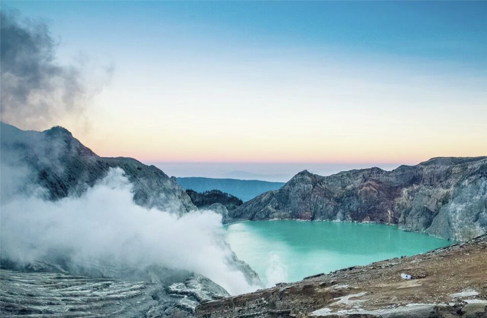 Ijen Crater Tour