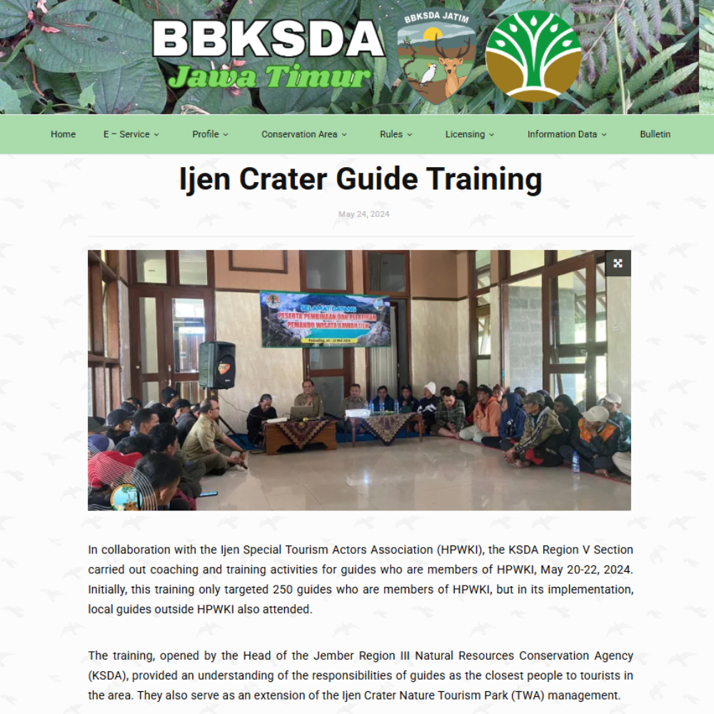 BBKSDA Jatim official training article: HPWKI members participate in Ijen guide safety training (SAR & emergency first aid).